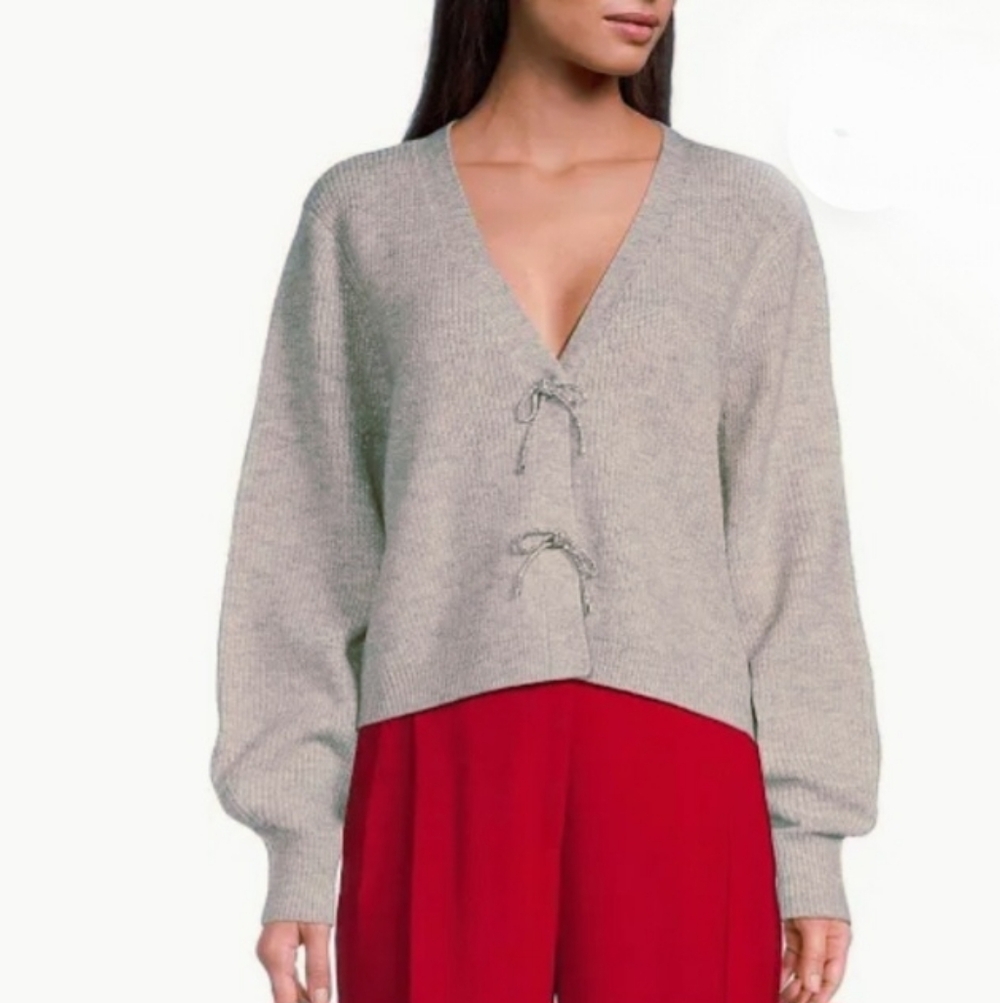 Gray Cropped Sweater Size Large A Loves A.